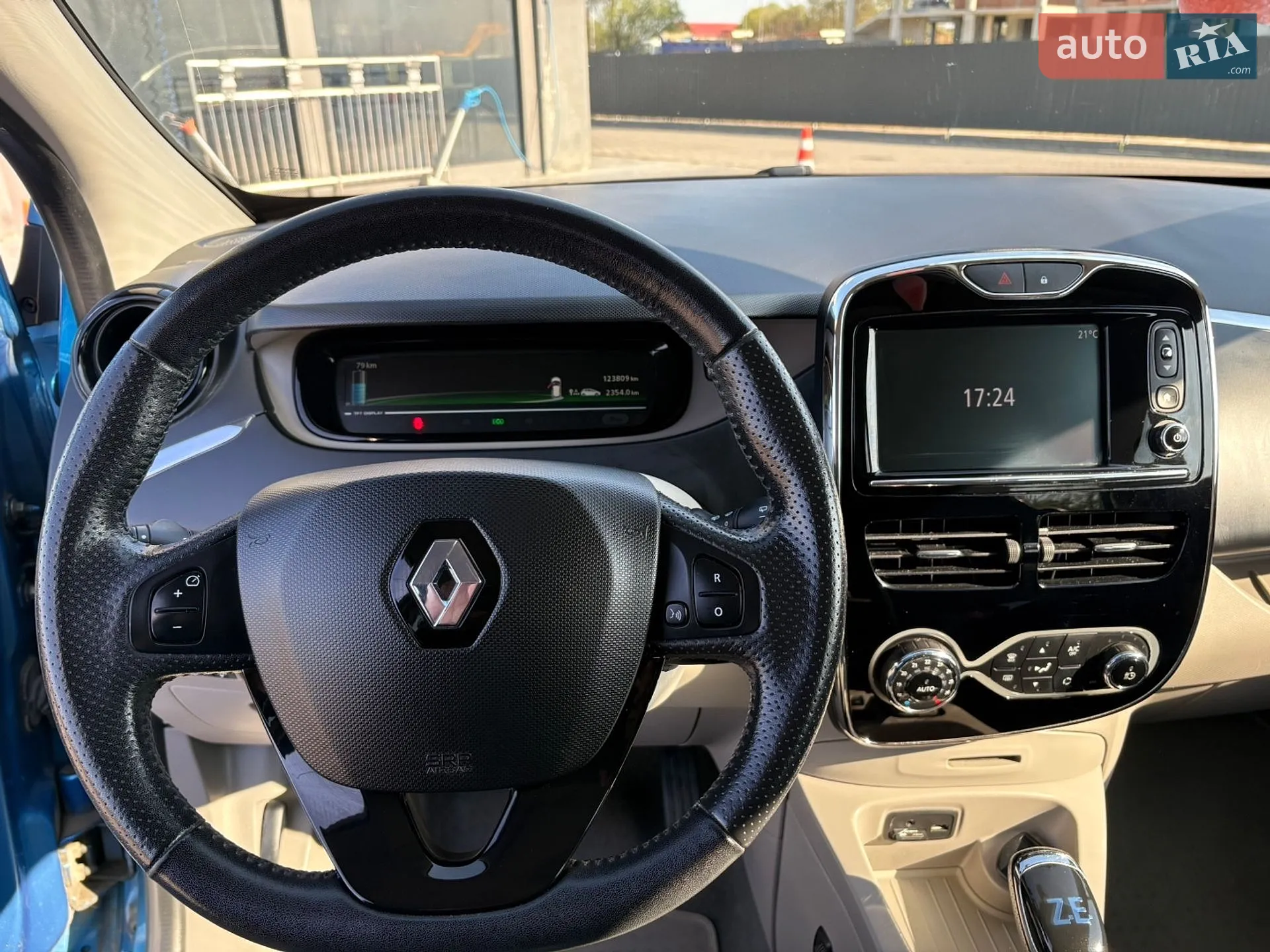 2016 Renault ZOE - мініатюра 18