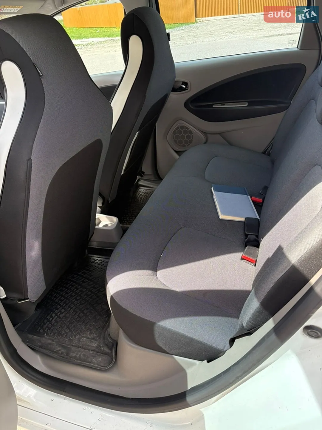 2016 Renault ZOE - мініатюра 6
