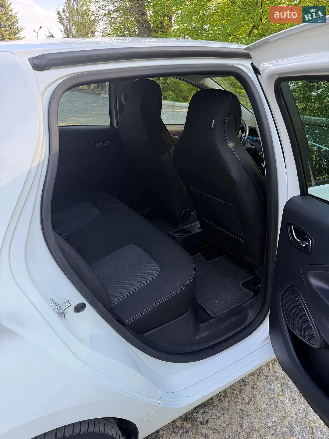 2017 Renault ZOE - мініатюра 32