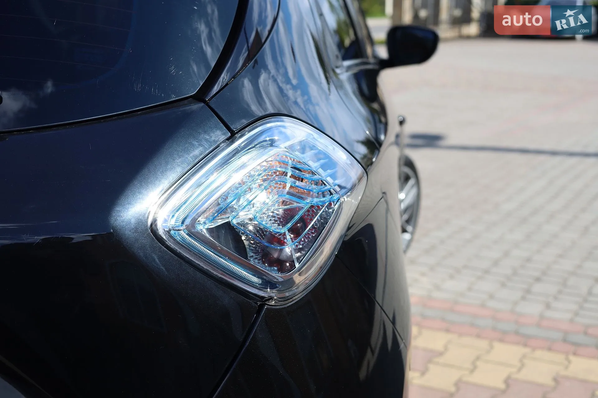 2015 Renault ZOE - мініатюра 21