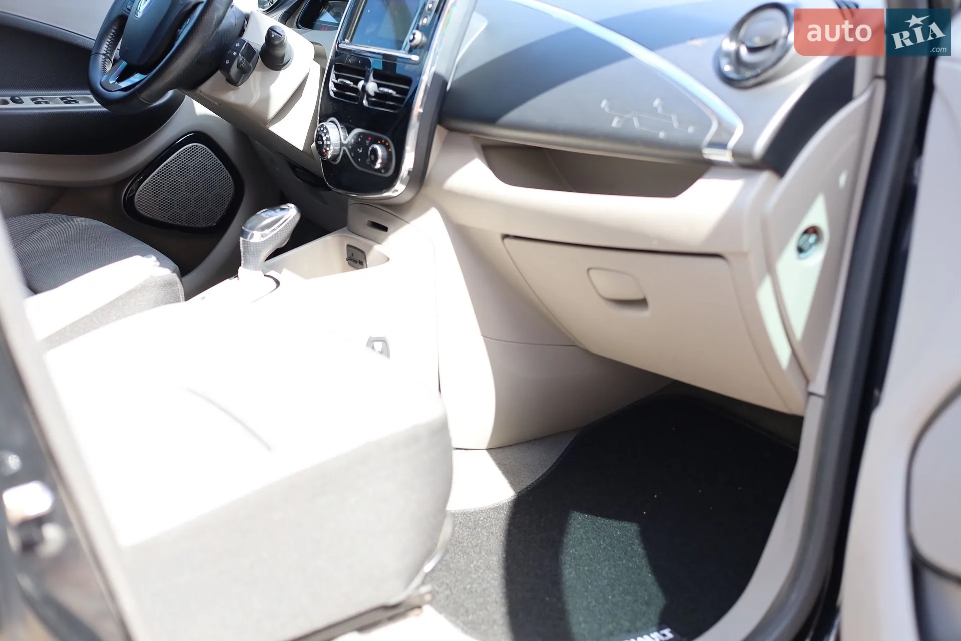 2015 Renault ZOE - мініатюра 36