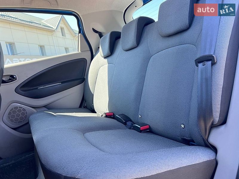 Хэтчбек Renault Zoe 2016 в Житомире