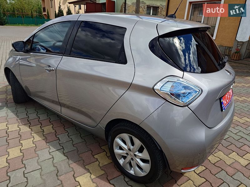 Хэтчбек Renault Zoe 2014 в Самборе