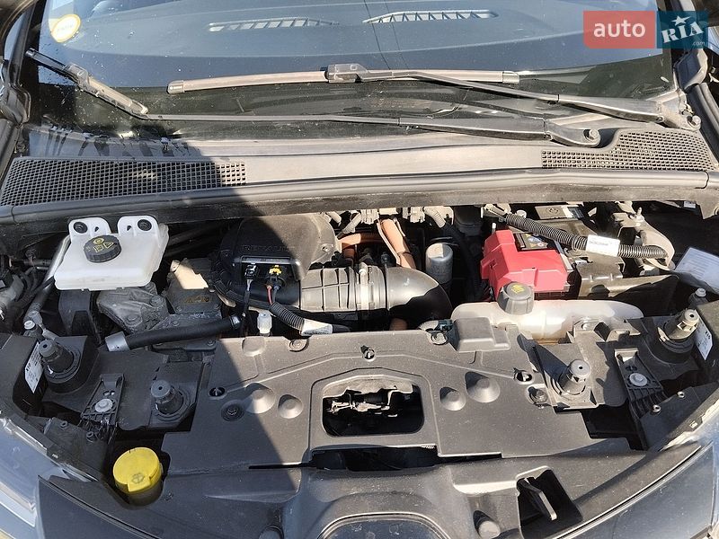 Хэтчбек Renault Zoe 2020 в Дубно