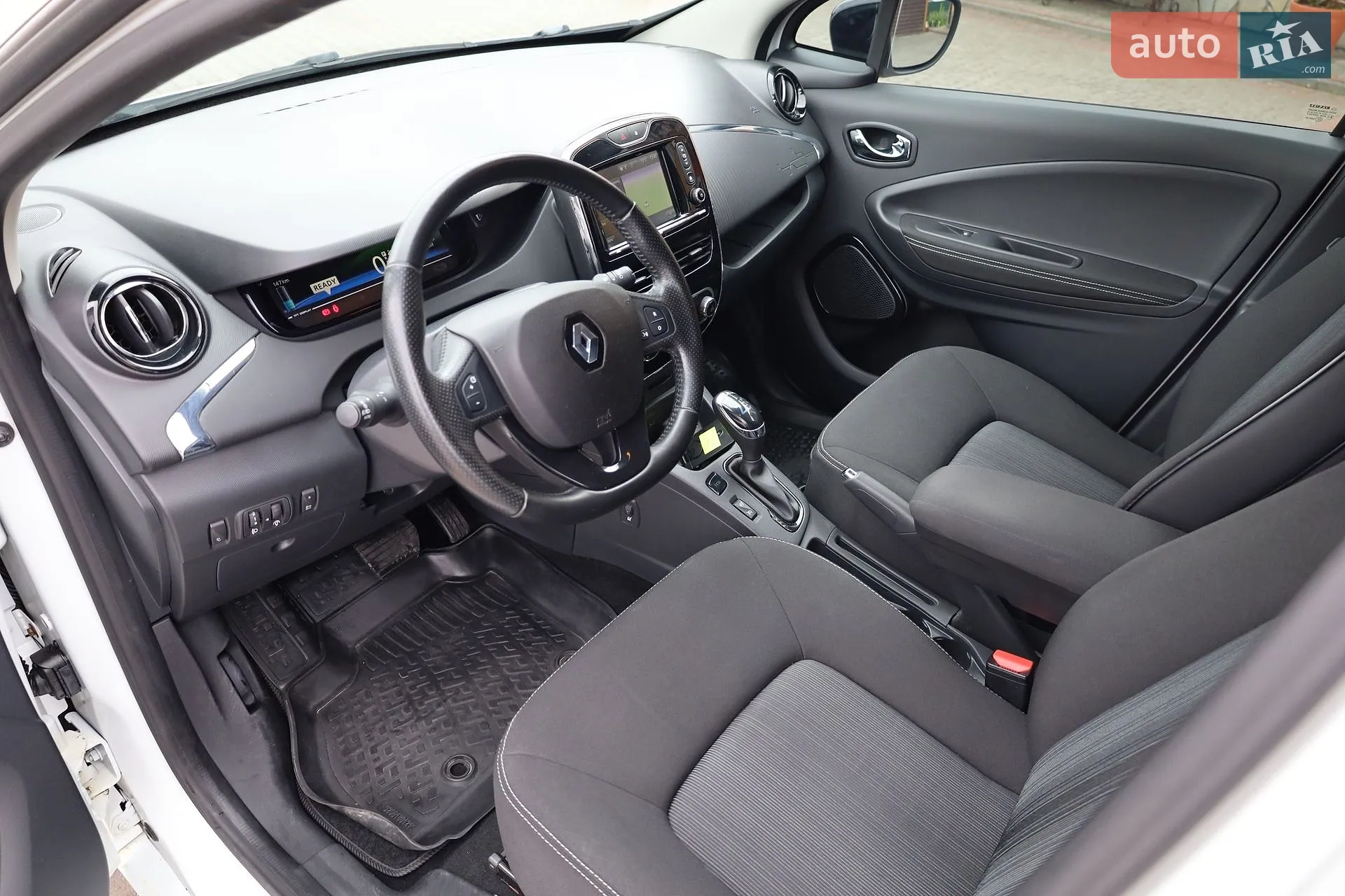 2017 Renault ZOE - мініатюра 26