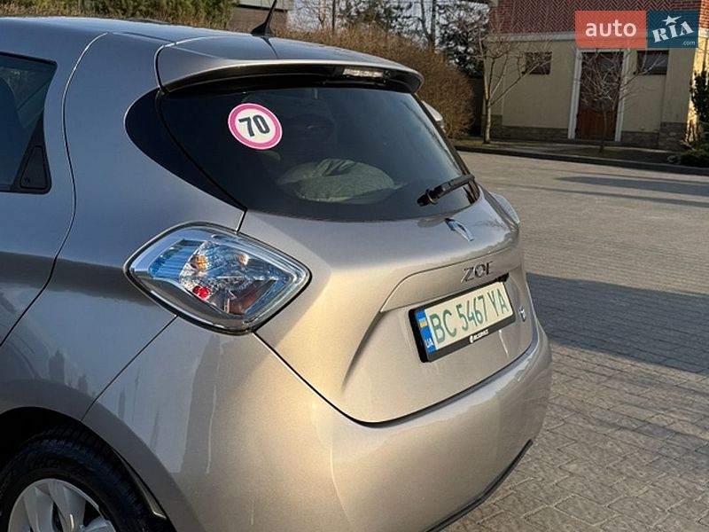 Хэтчбек Renault Zoe 2016 в Львове фото 10 Хэтчбек Renault Zoe 2016 в Львове