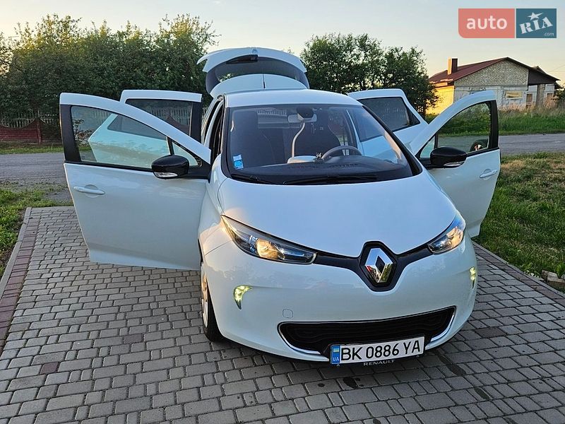Хэтчбек Renault Zoe 2016 в Ровно