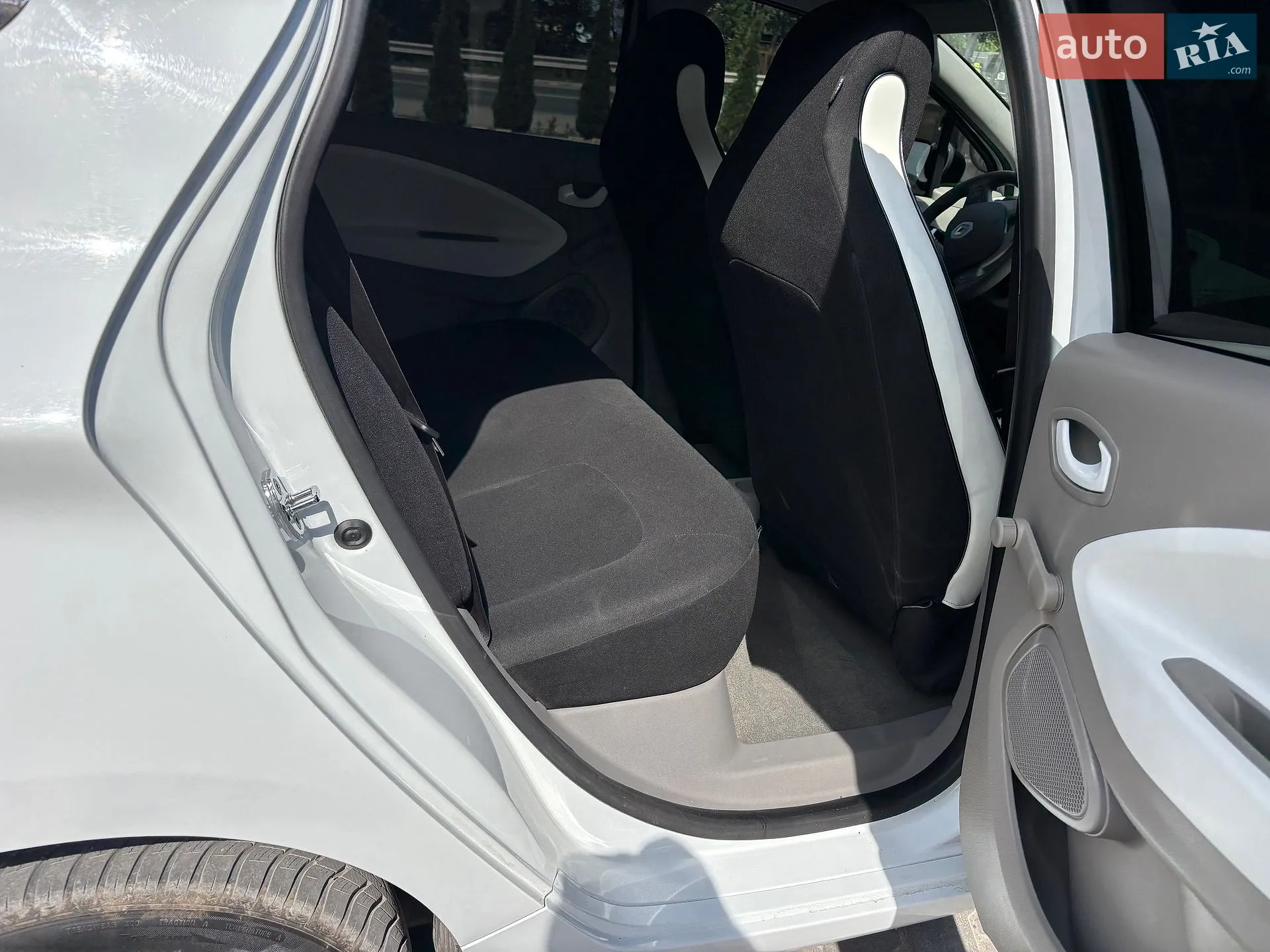 2018 Renault ZOE - мініатюра 10