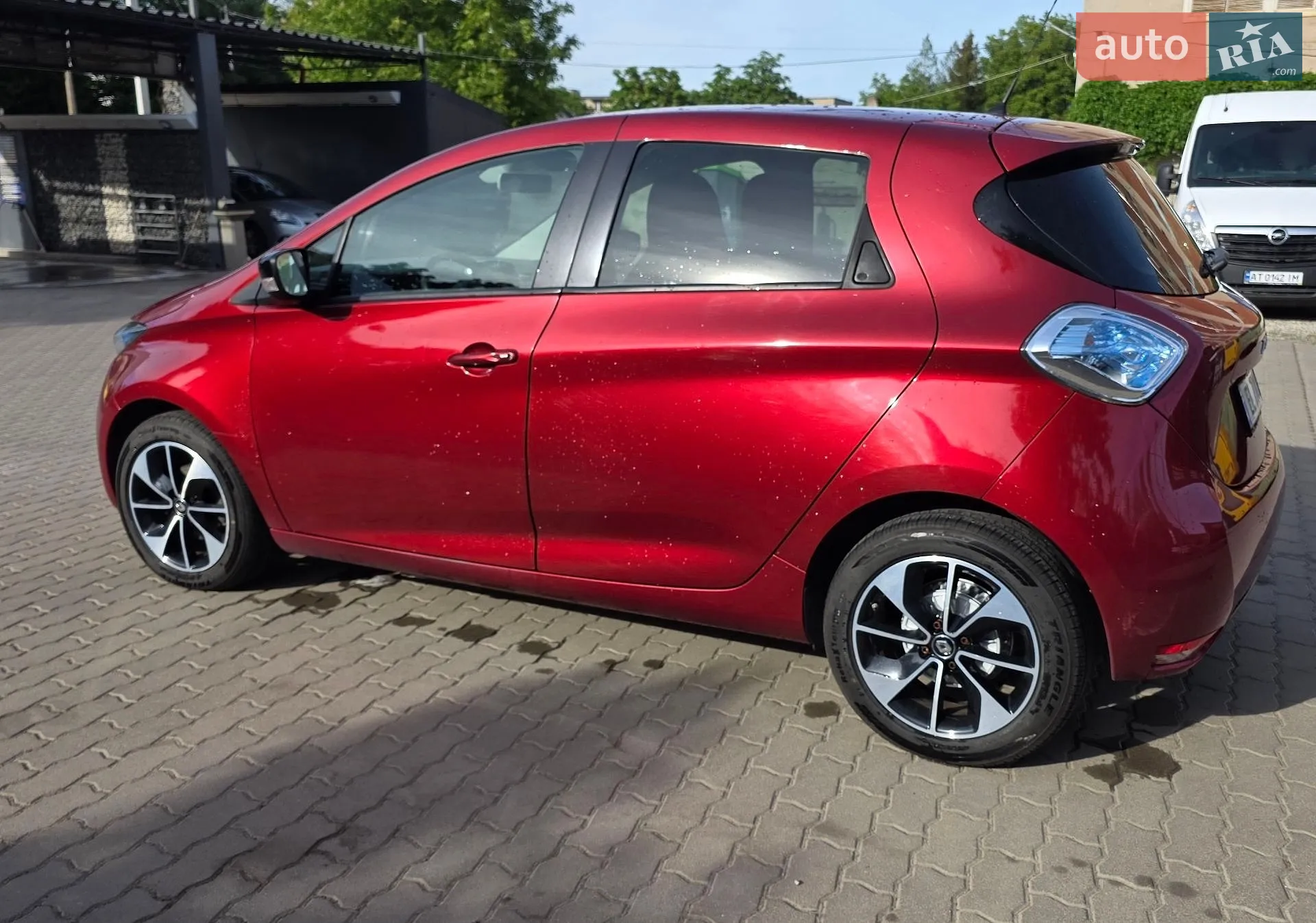 2017 Renault ZOE - мініатюра 12