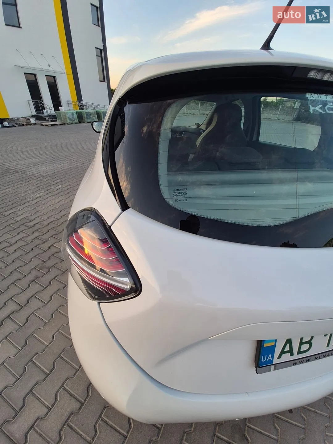2021 Renault ZOE - мініатюра 10