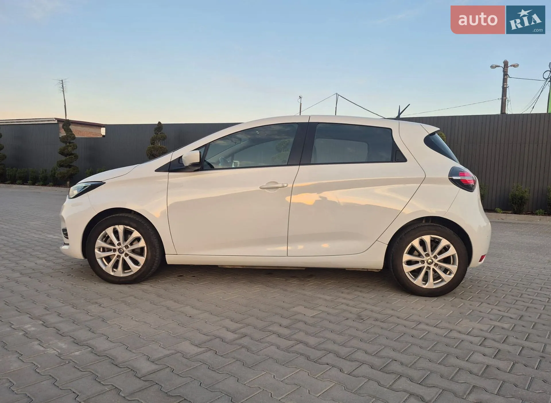 2021 Renault ZOE - мініатюра 12