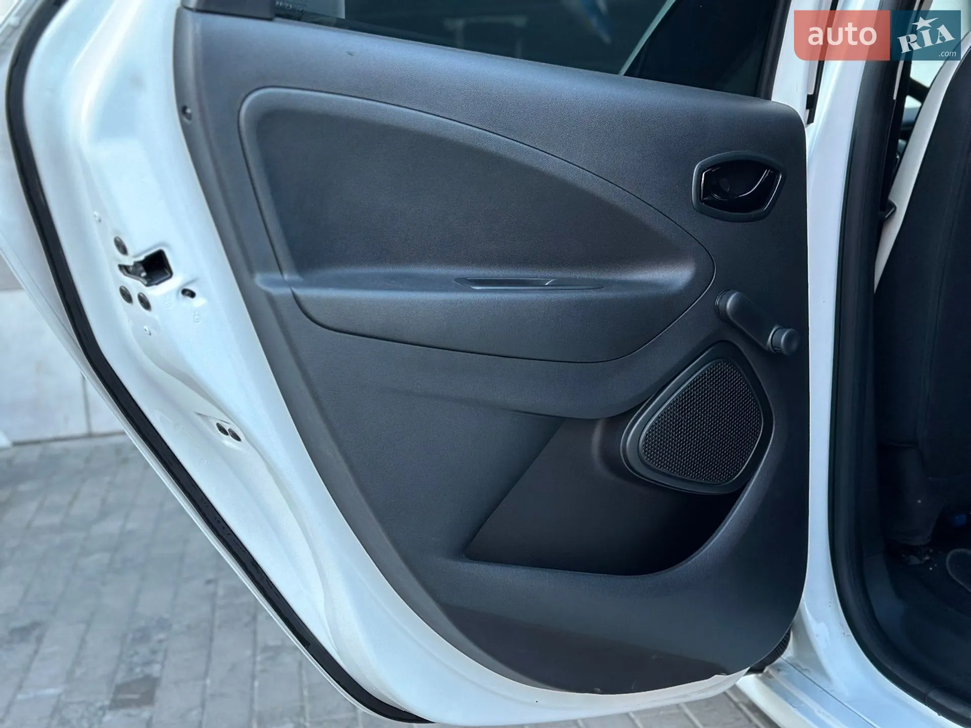 2020 Renault ZOE - мініатюра 33