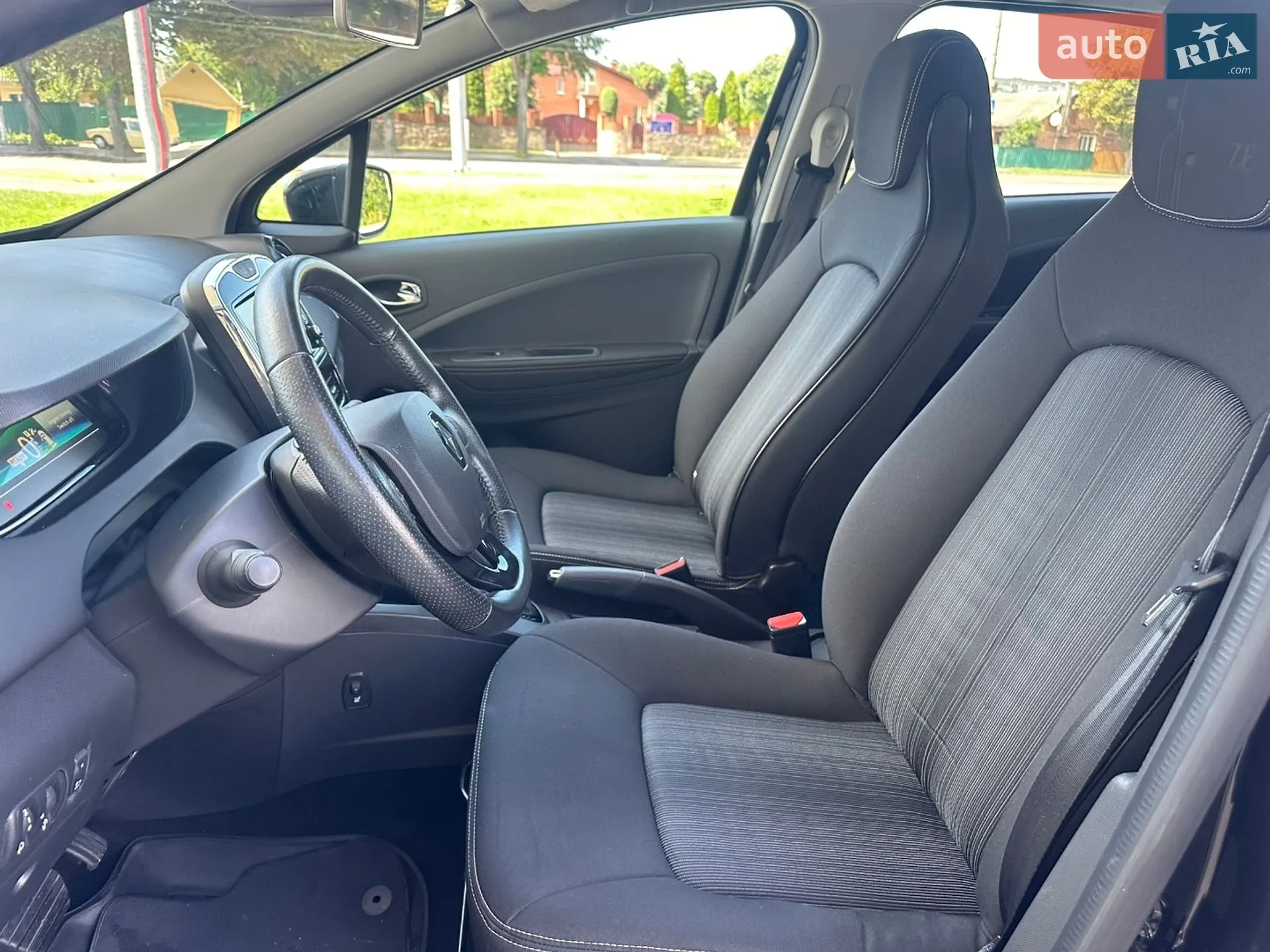 2017 Renault ZOE - мініатюра 19