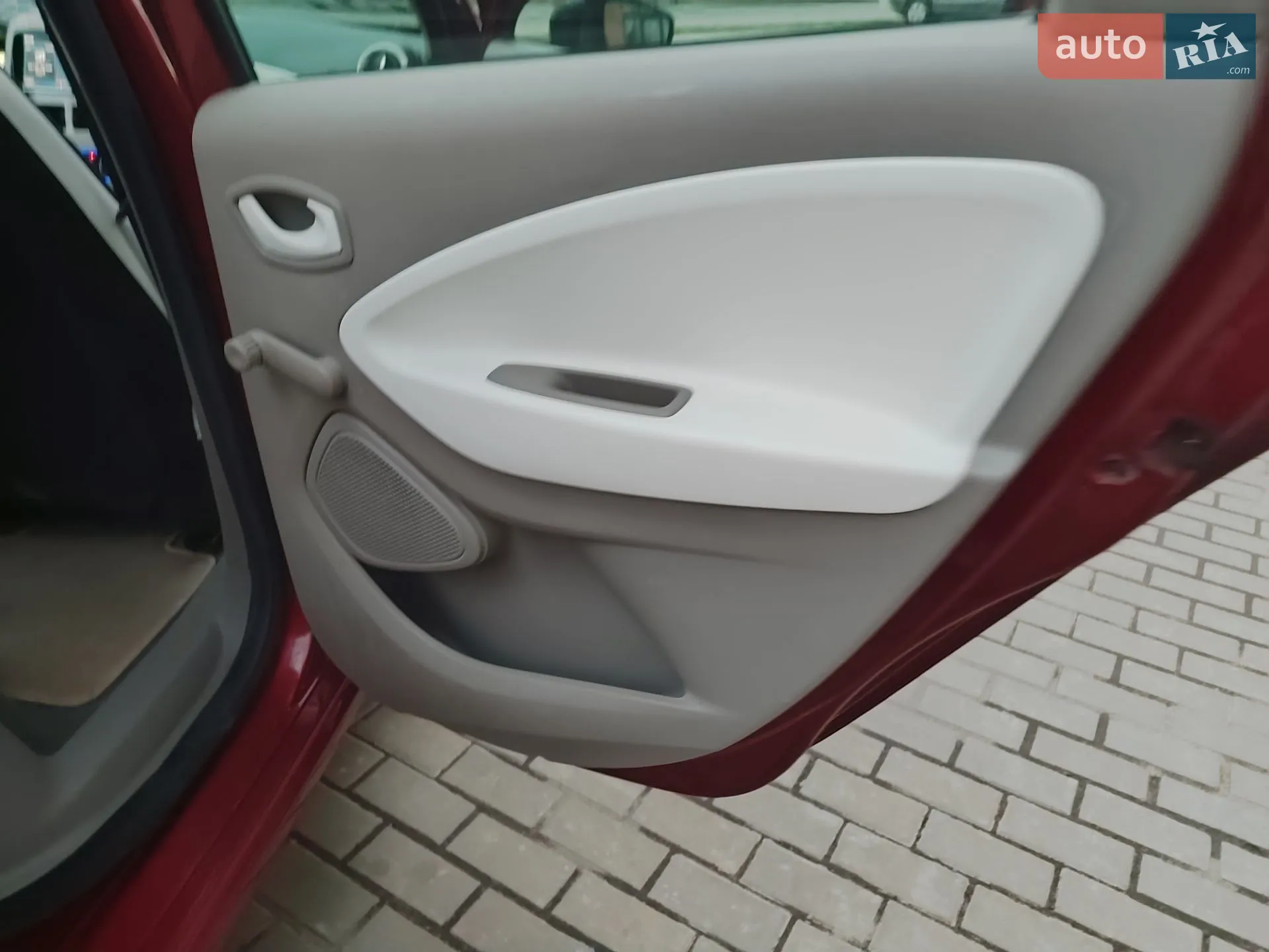 2017 Renault ZOE - мініатюра 22