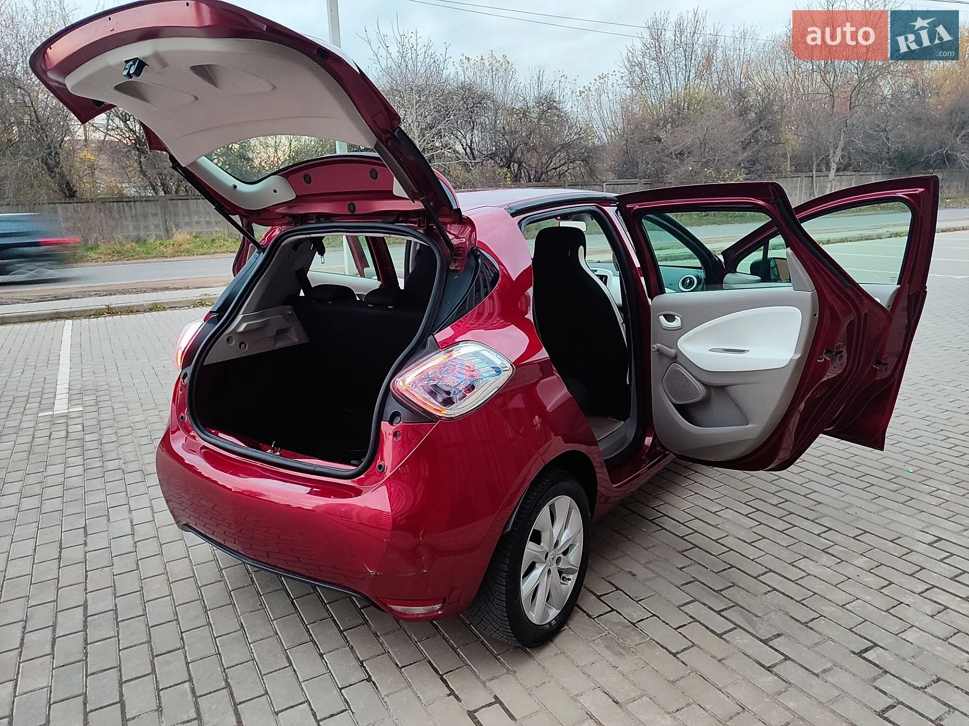 2017 Renault ZOE - мініатюра 42