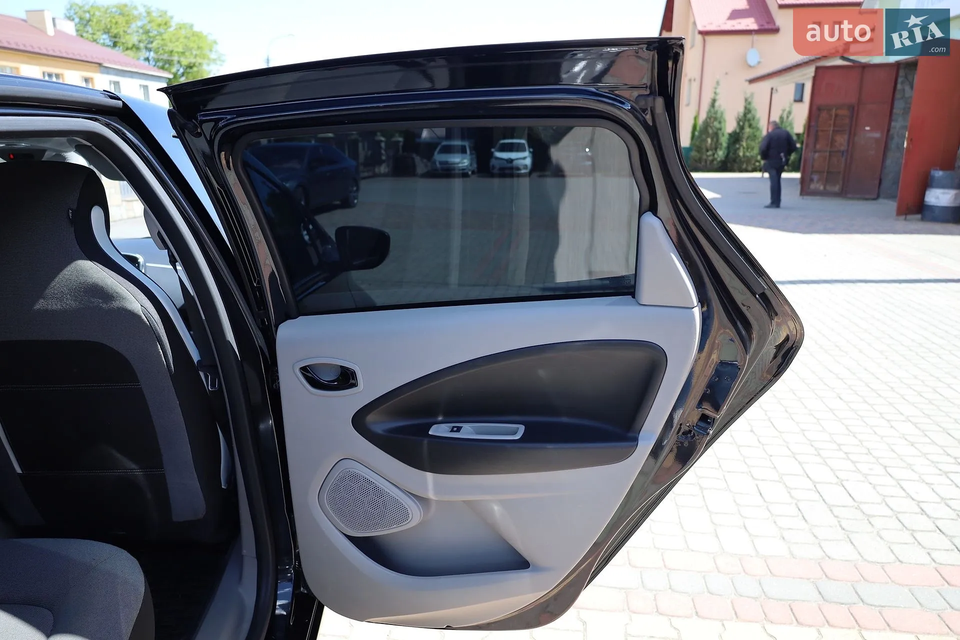 2015 Renault ZOE - мініатюра 43