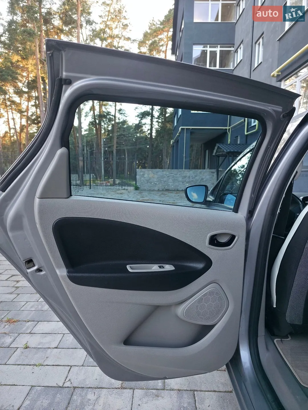 2014 Renault ZOE - мініатюра 24