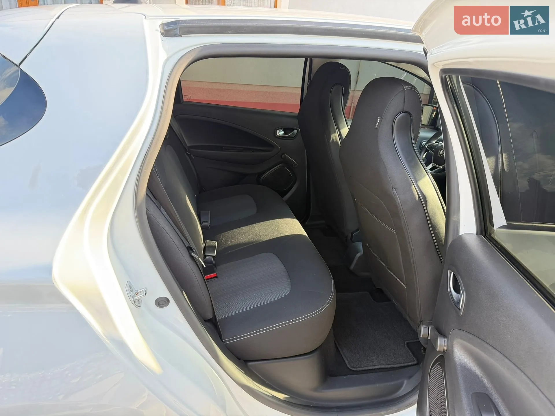 2020 Renault ZOE - мініатюра 24