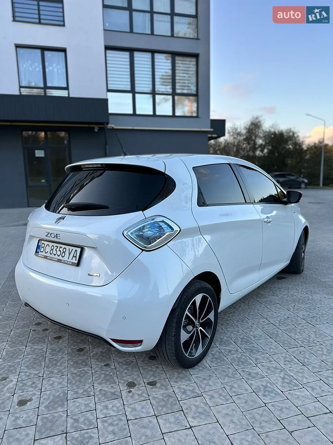 2017 Renault ZOE - мініатюра 8