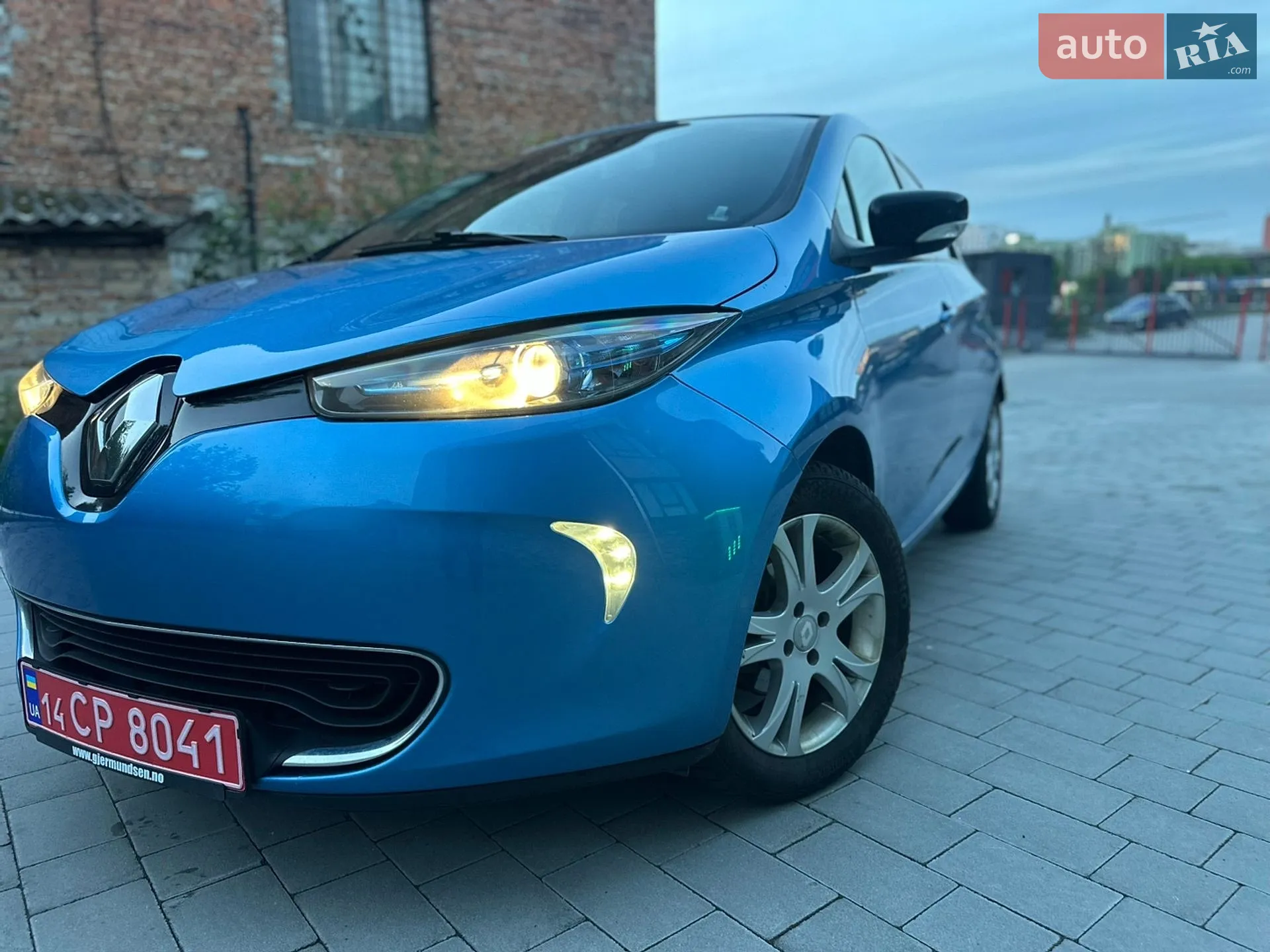 2018 Renault ZOE - мініатюра 2