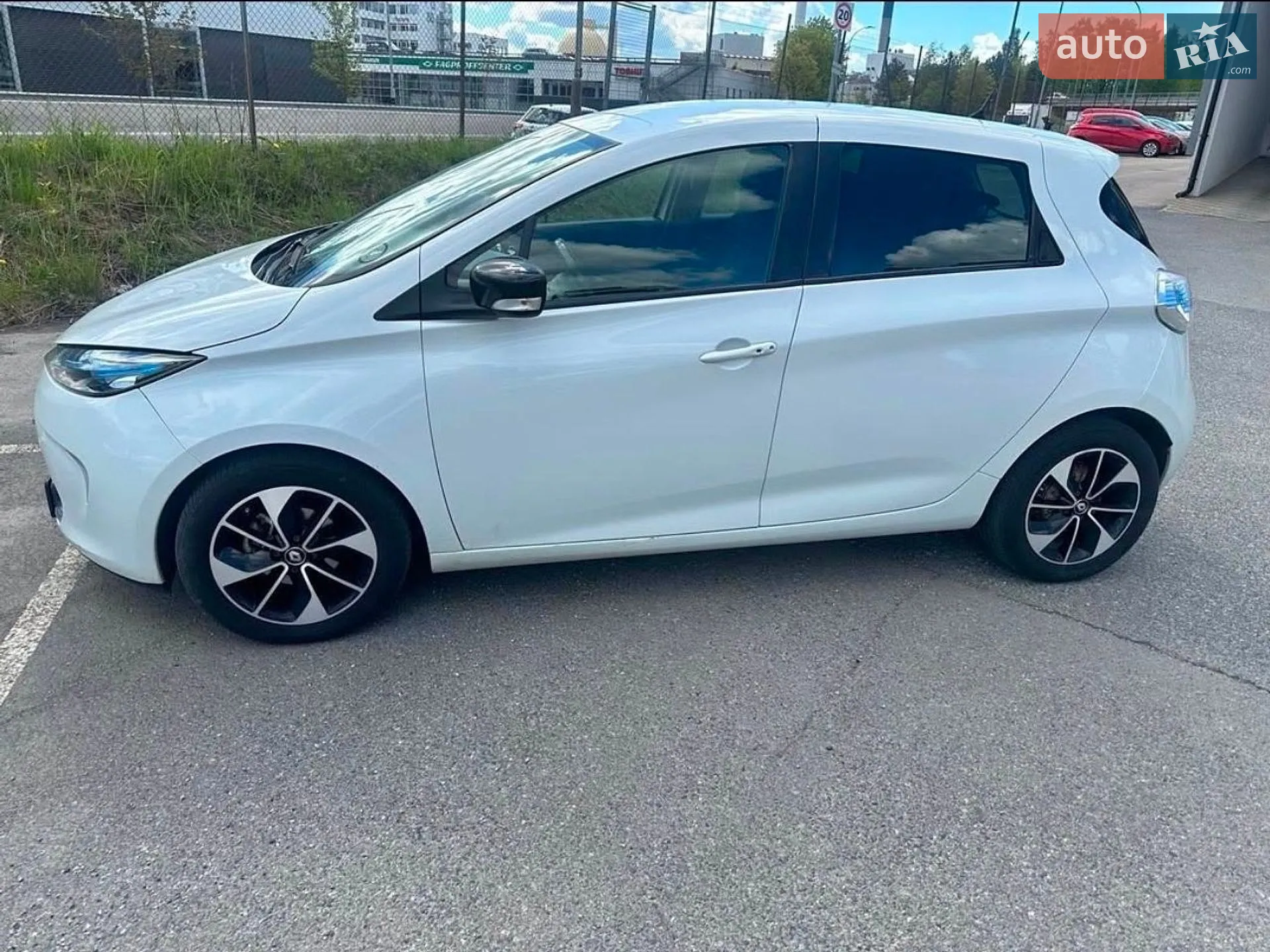 2017 Renault ZOE - мініатюра 2