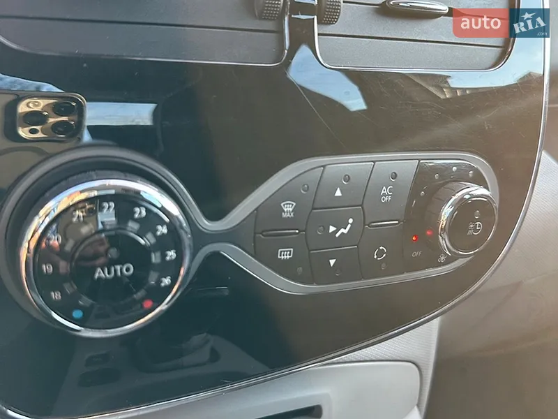 Renault Zoe 2013 VIN VF1AGVYA149167828 фото оголошення 26 з 58
