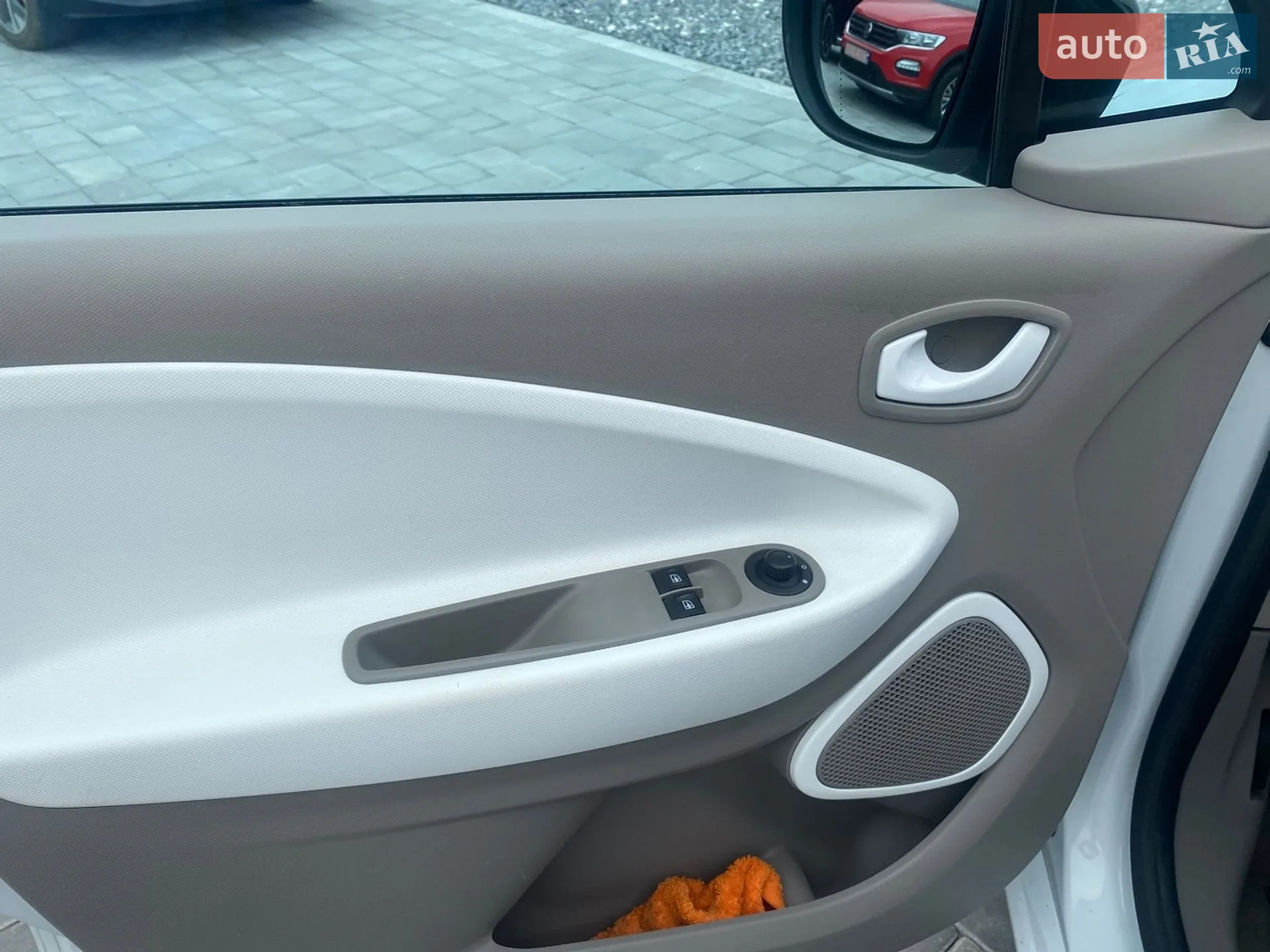 2015 Renault ZOE - мініатюра 16