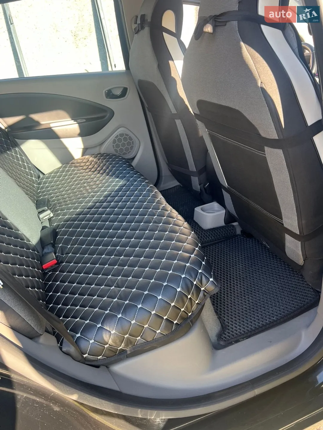 2015 Renault ZOE - мініатюра 9