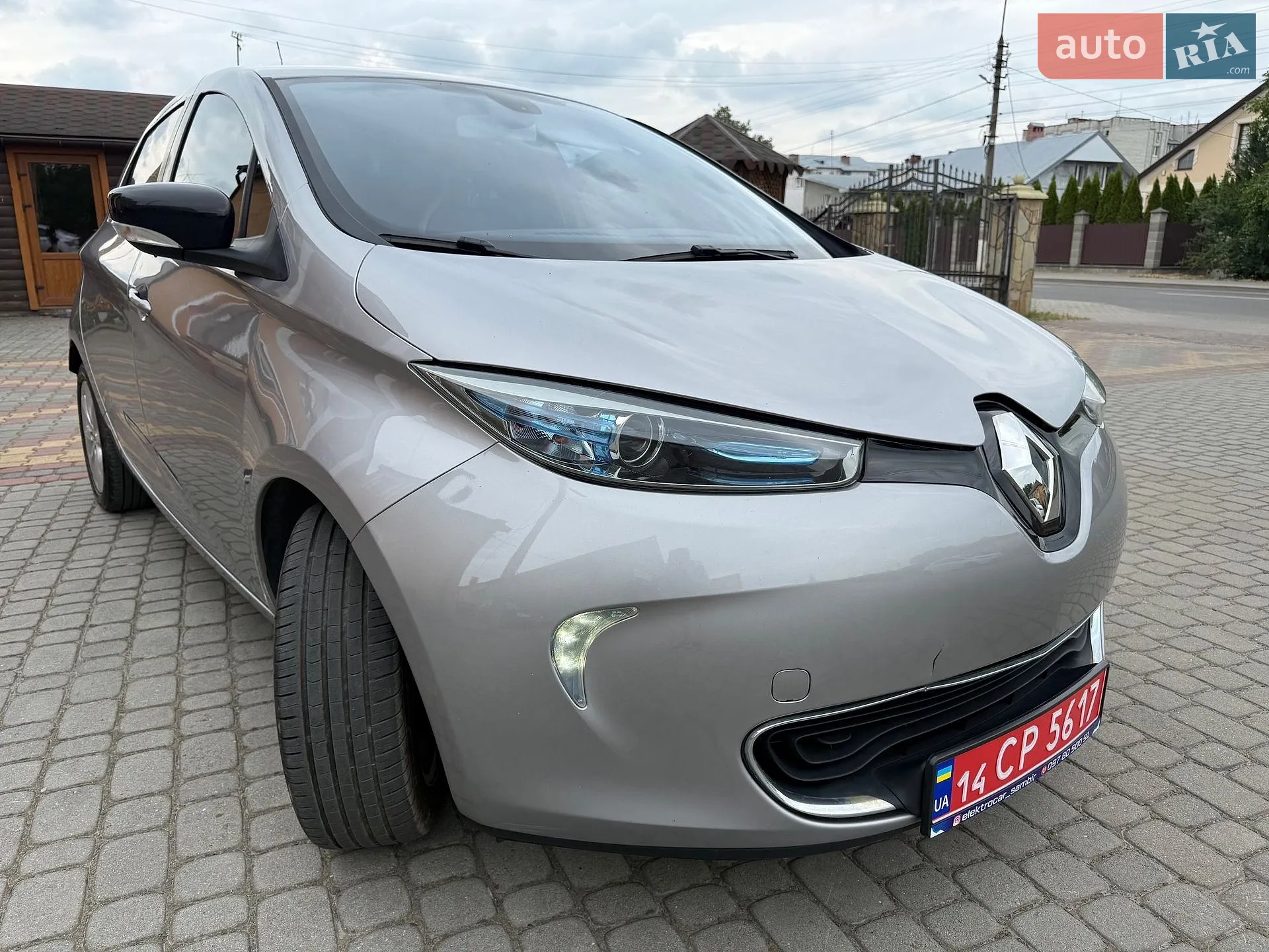2015 Renault ZOE - мініатюра 12