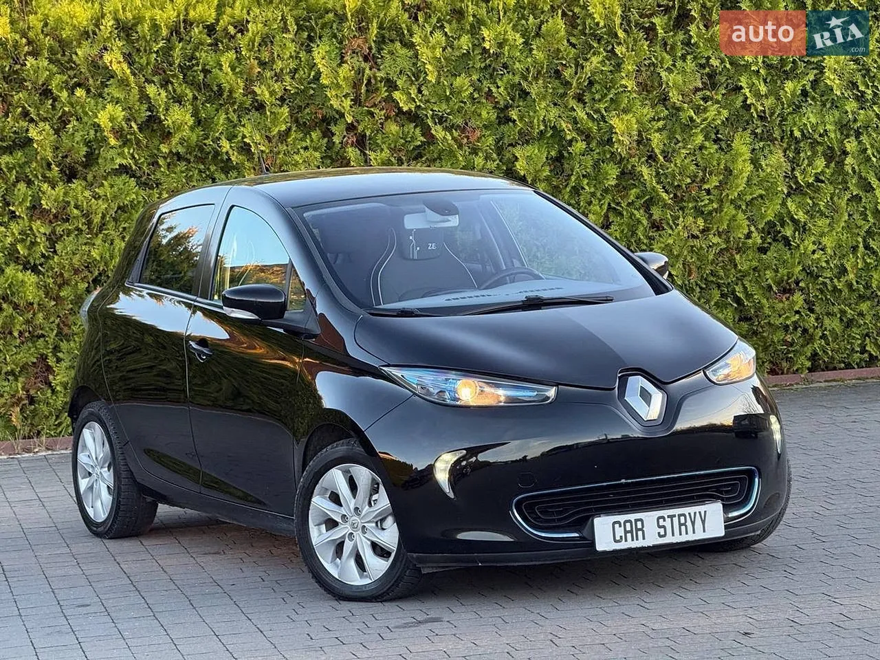 2015 Renault ZOE - мініатюра 11