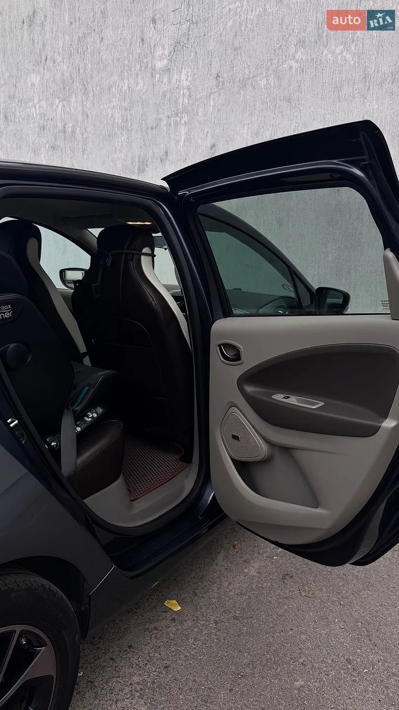 2017 Renault ZOE - мініатюра 31