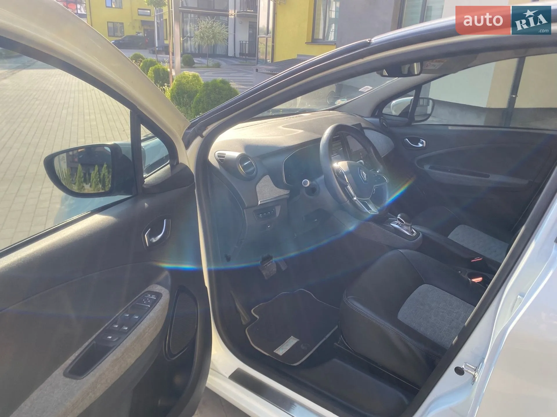 2019 Renault ZOE - мініатюра 11