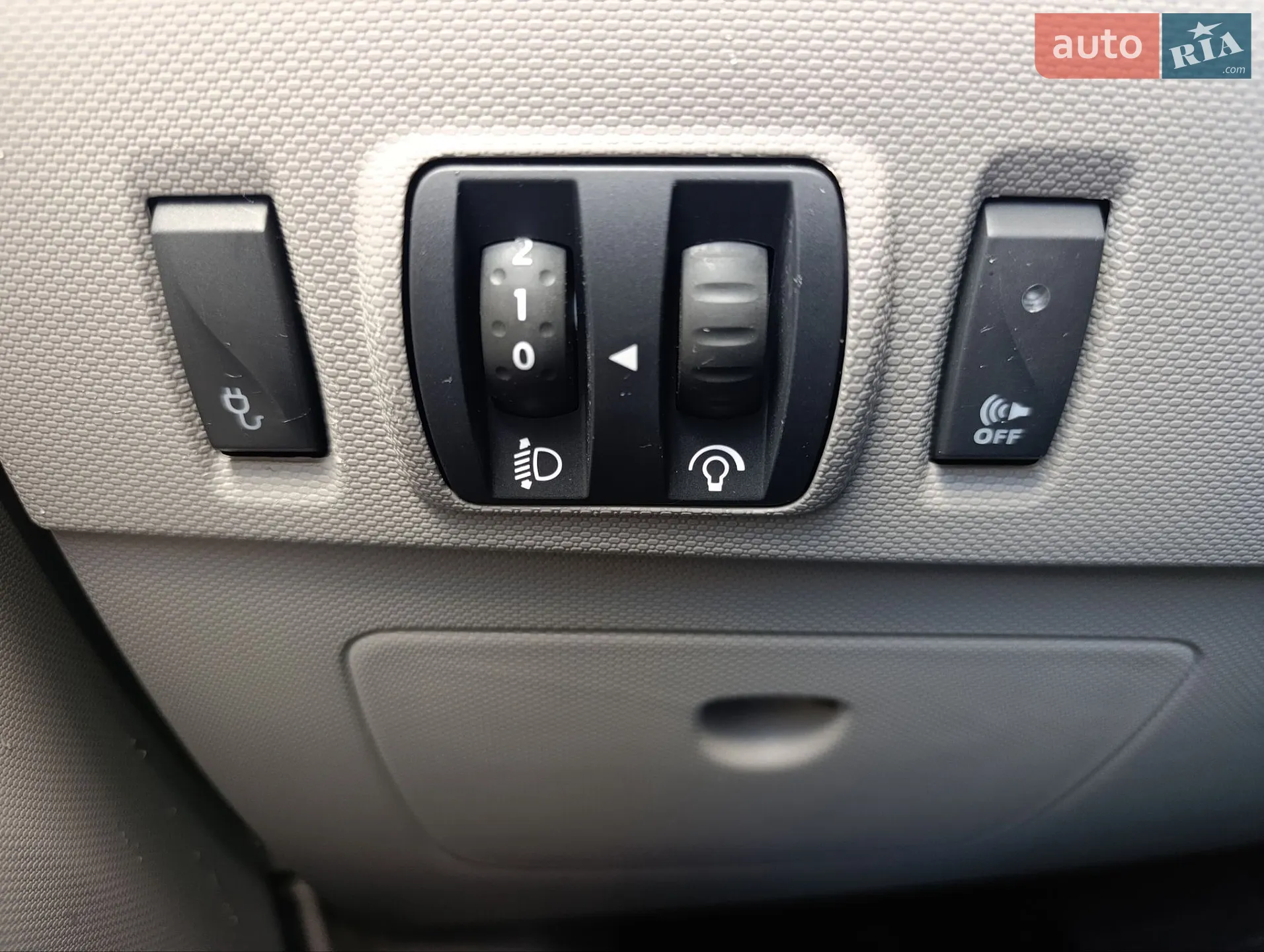 2019 Renault ZOE - мініатюра 26