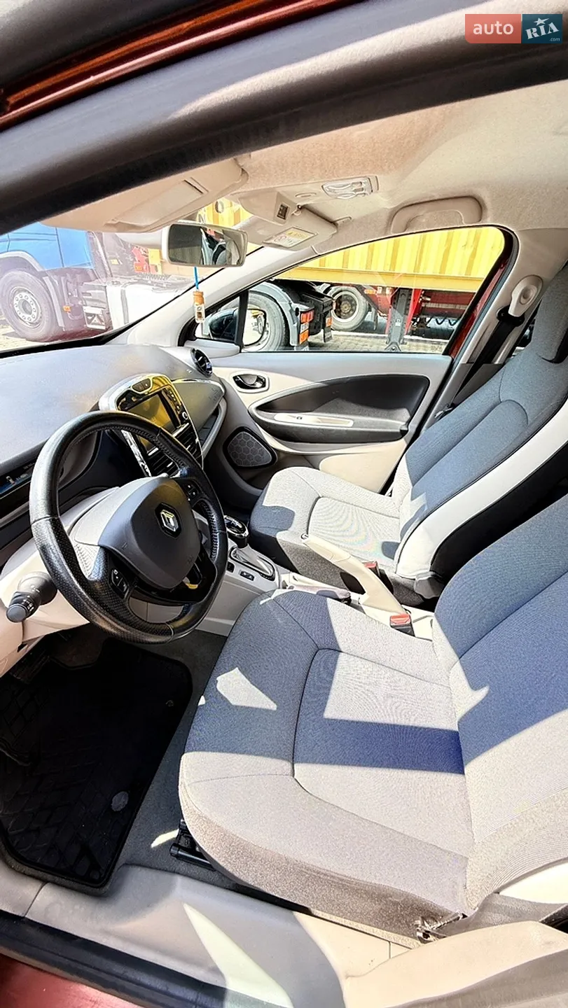 2015 Renault ZOE - мініатюра 19