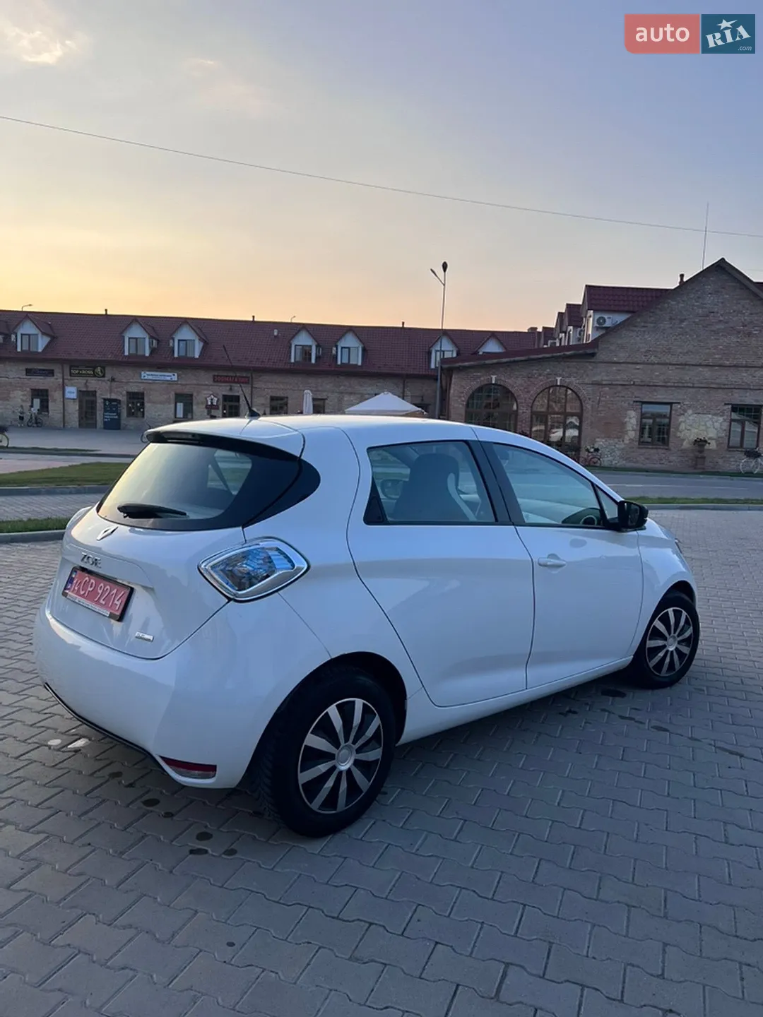 2017 Renault ZOE - мініатюра 11