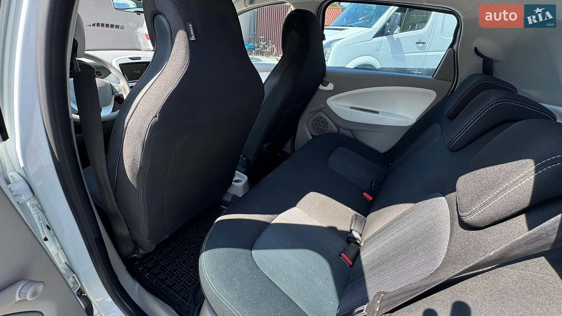 2013 Renault ZOE - мініатюра 14