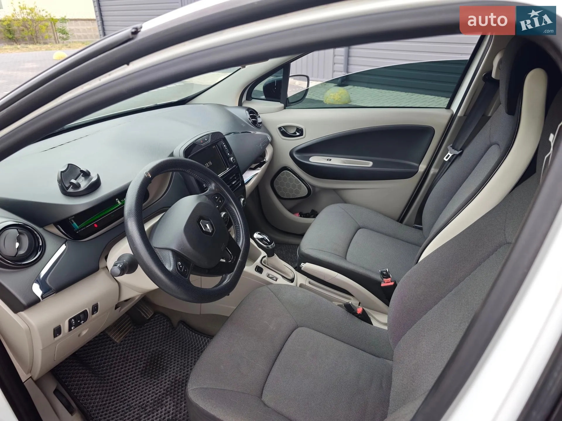 2016 Renault ZOE - мініатюра 13