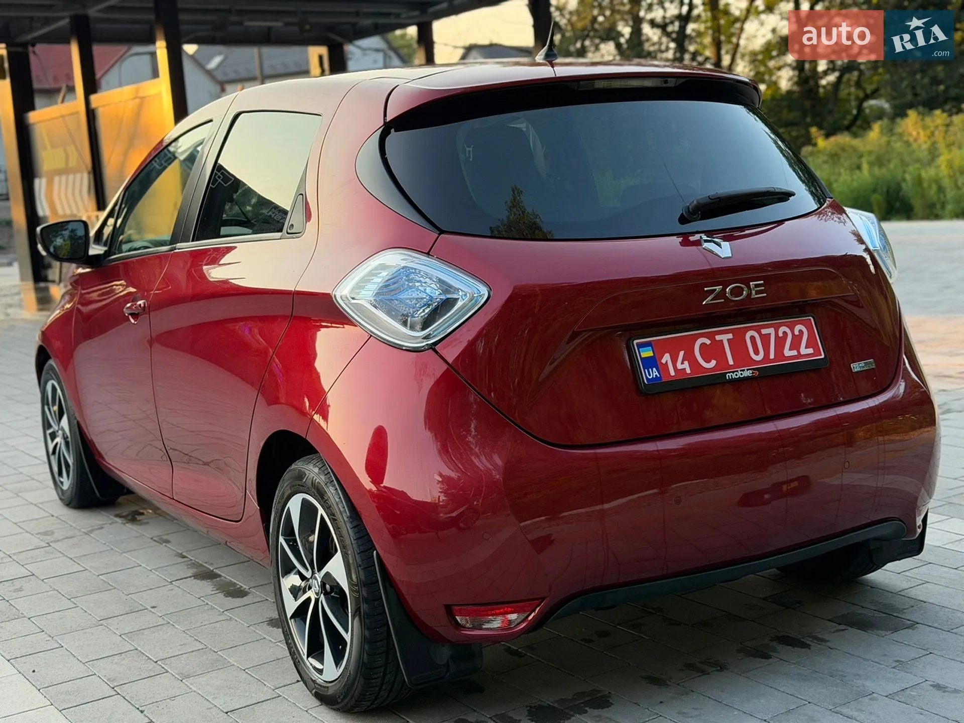 2017 Renault ZOE - мініатюра 12
