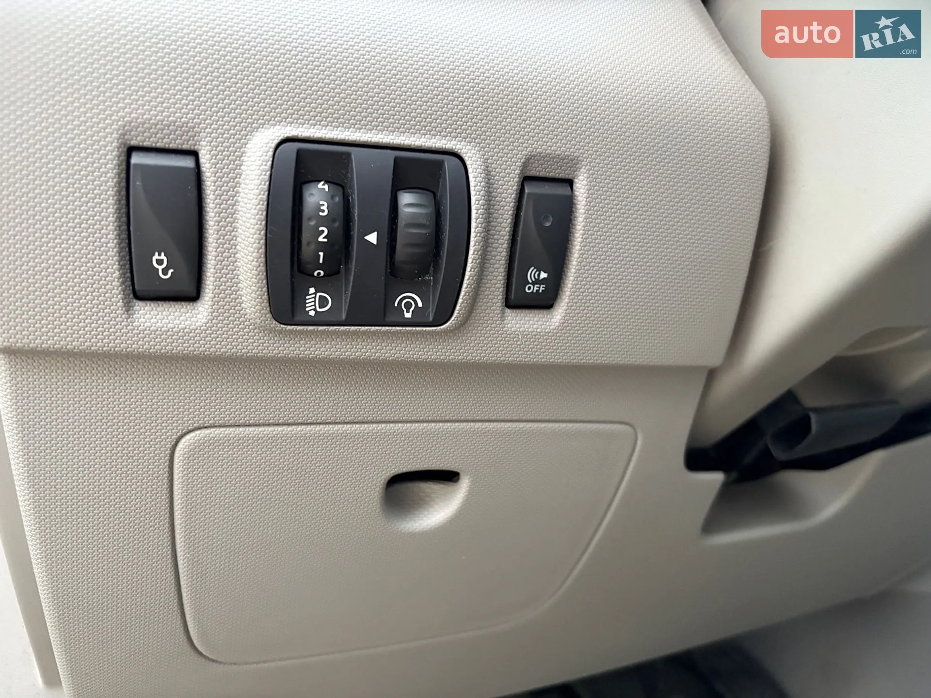 2013 Renault ZOE - мініатюра 20