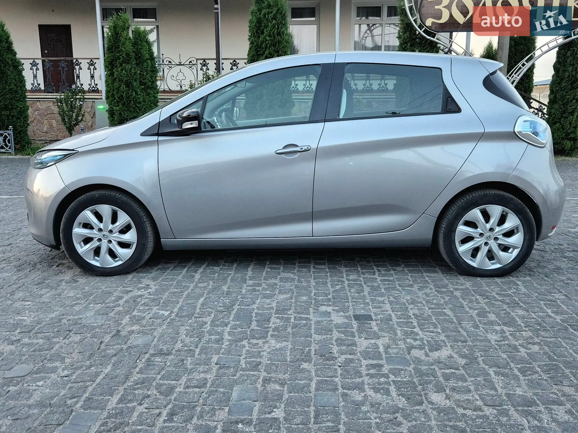2015 Renault ZOE - мініатюра 9
