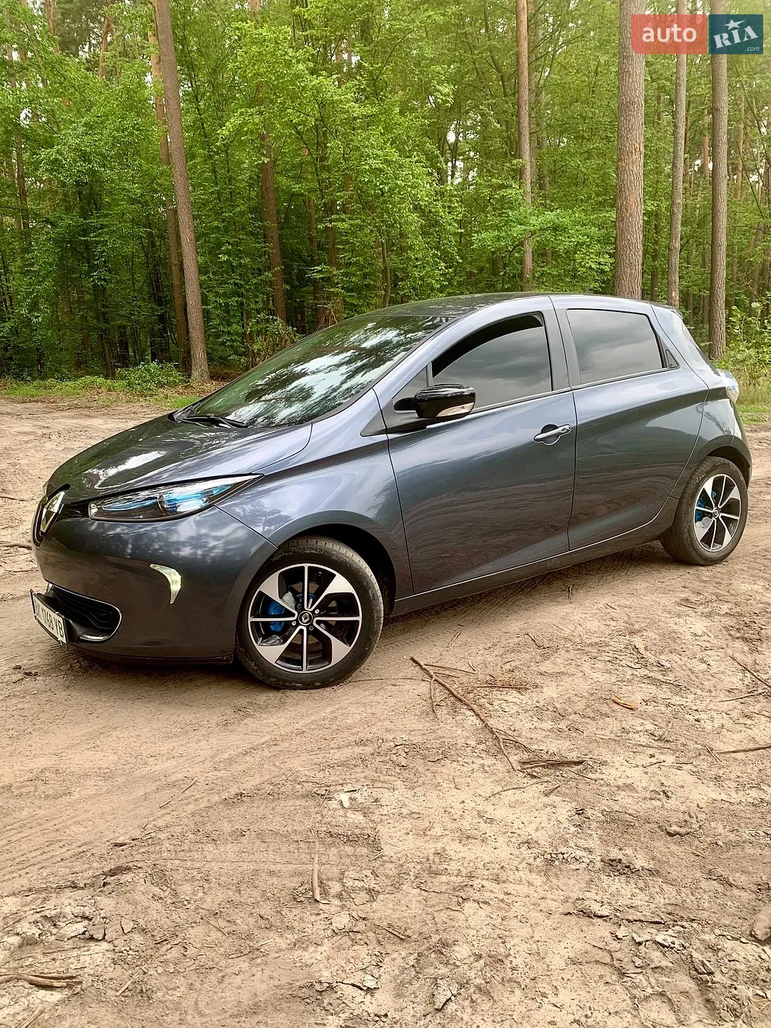 Renault ZOE 2014 VIN VF1AGVYA050939154 фото оголошення 8 з 21