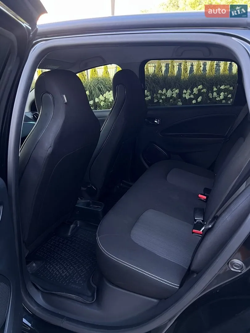 2017 Renault ZOE - мініатюра 13