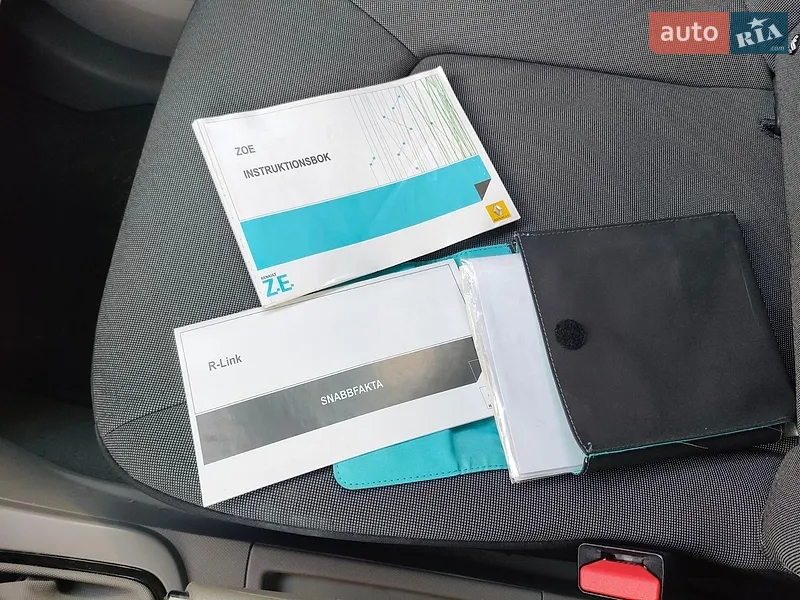 Хэтчбек Renault Zoe 2015 в Львове документ 2 фото Хэтчбек Renault Zoe 2015 в Львове документ