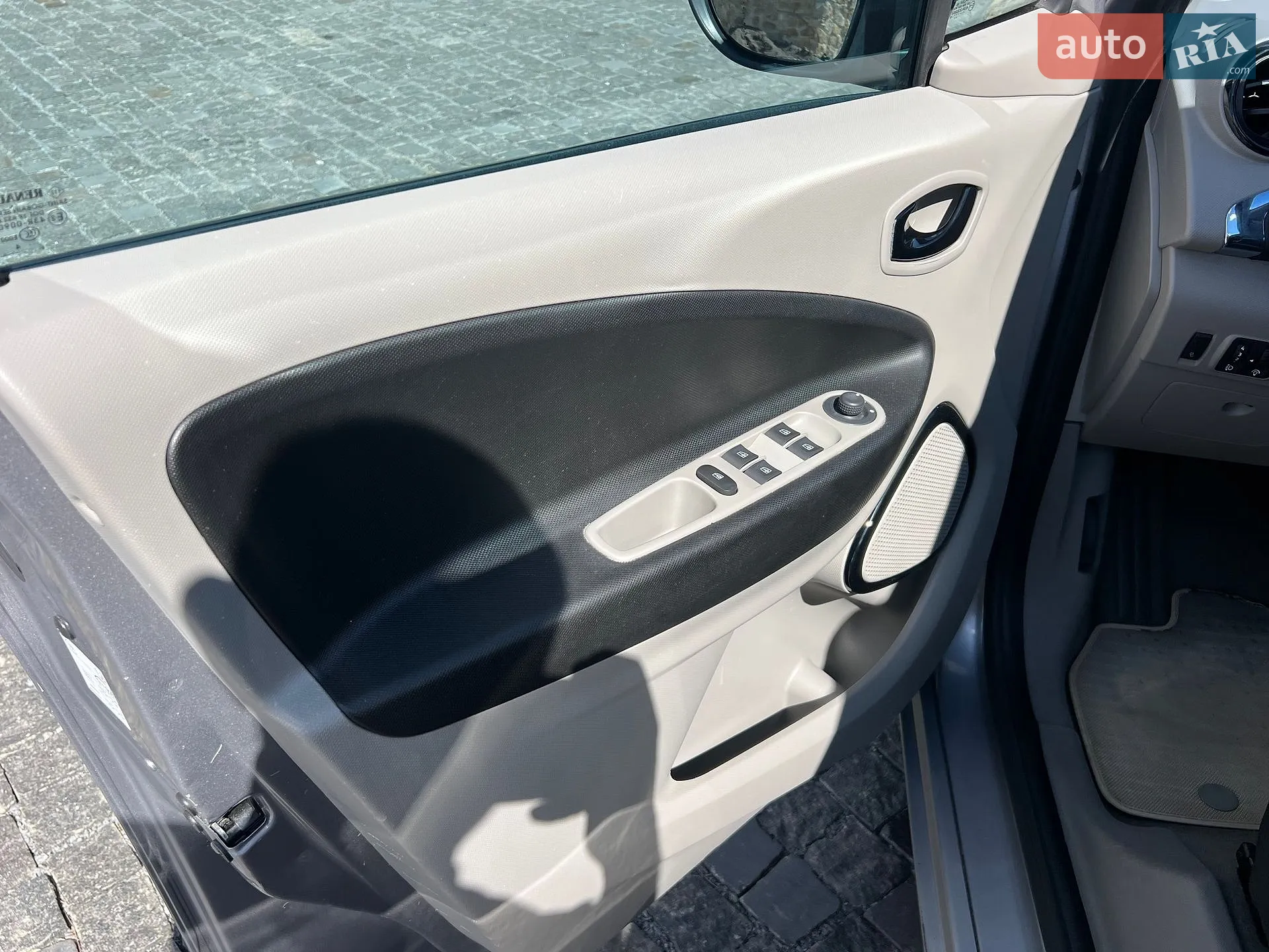 2014 Renault ZOE - мініатюра 15
