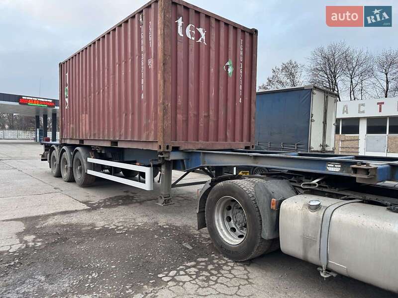 Контейнеровоз Renders BPW eco 2001 в Одессе