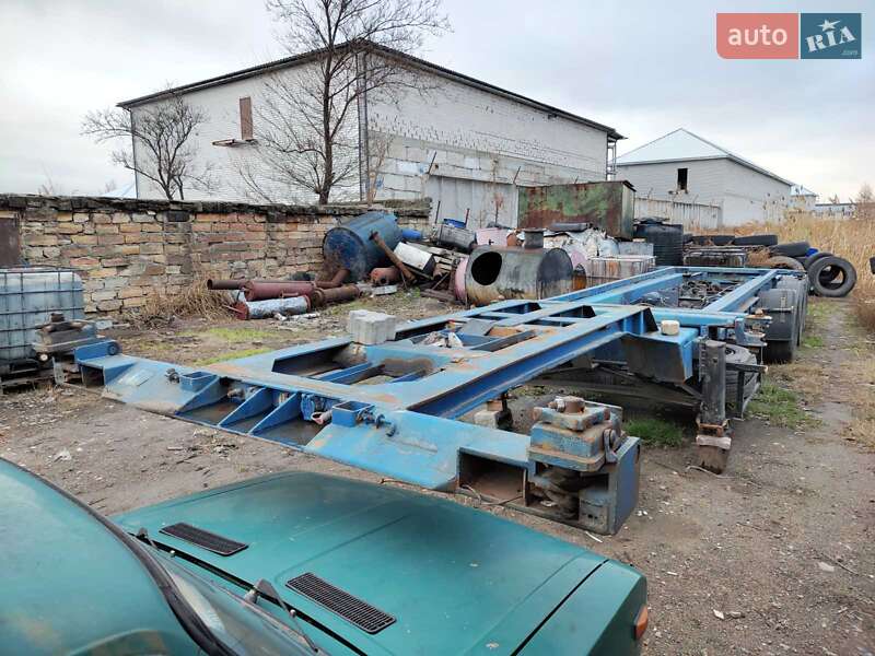 Контейнеровоз напівпричіп Renders ROC 1995 в Одесі