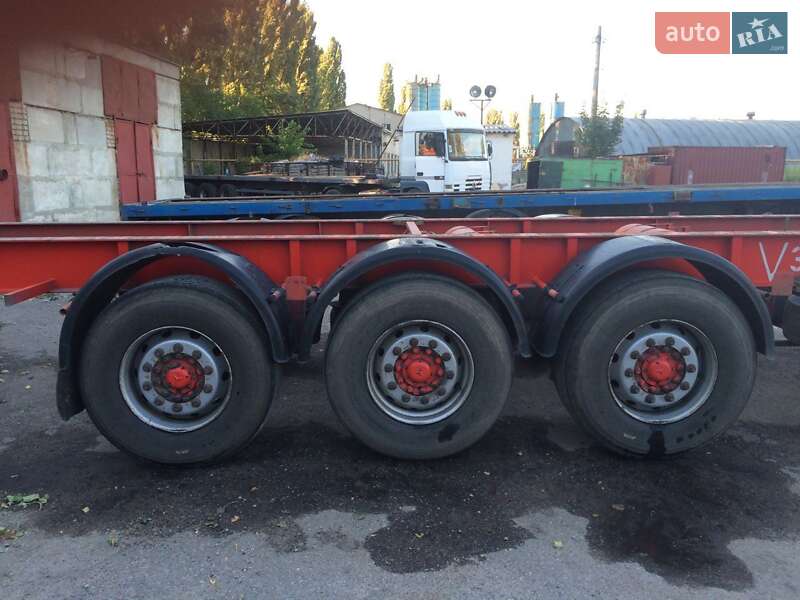 Контейнеровоз полуприцеп Renders SAF 1999 в Одессе