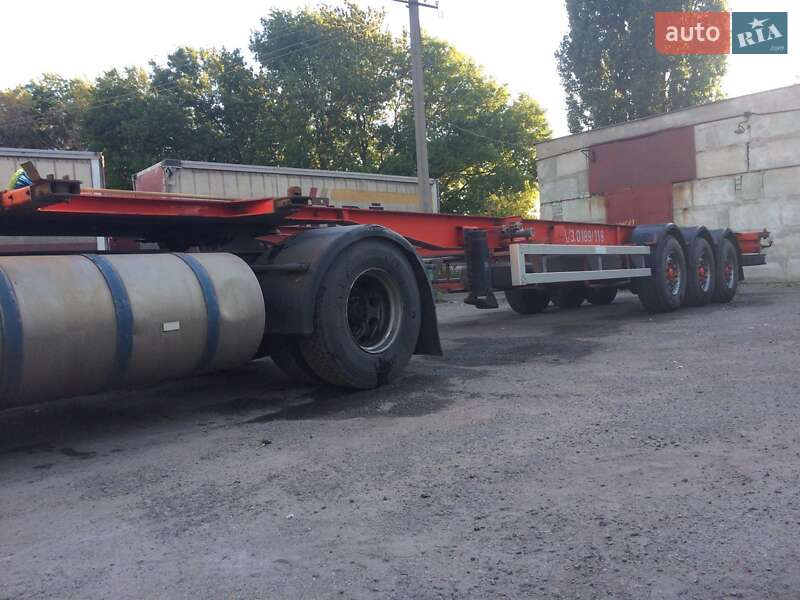Контейнеровоз полуприцеп Renders SAF 1999 в Одессе