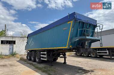 Самосвал полуприцеп Renders SKM 2001 в 