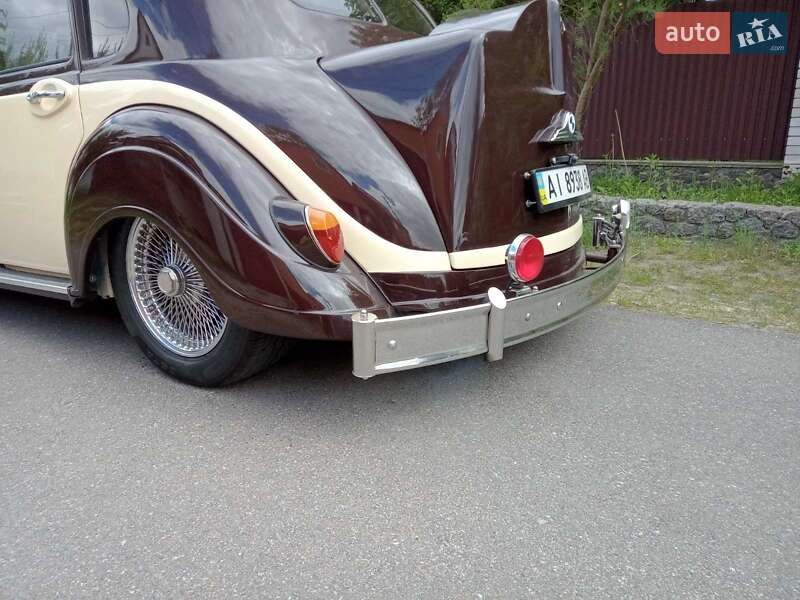 Седан Ретро автомобілі Класичні 1938 в Києві